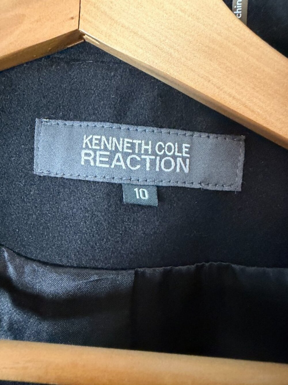 Reaction Kenneth Cole Trench Coat Womens 10 Black Wool Blend Overcoat - Picture 3 of 7